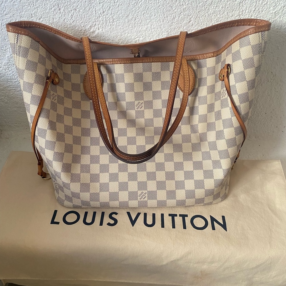 Authentic one owner preloved Louis Vuitton Neverfull MM.